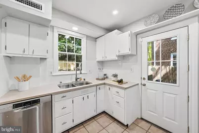 6420 Luzon Avenue NW, Washington, DC 20012 - Photo 10