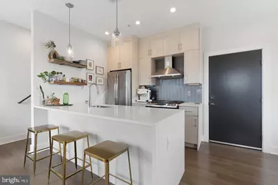 653 Irving Street NW #7, Washington, DC 20010 - Photo 8