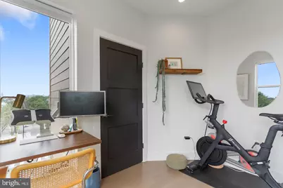 653 Irving Street NW #7, Washington, DC 20010 - Photo 22