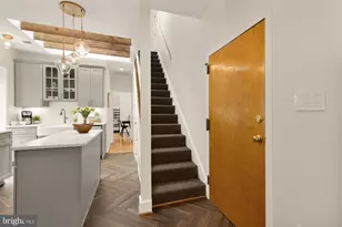 1935 17th St NW, Washington, DC 20009 - Photo 4