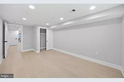 10 R Street NW, Washington, DC 20001 - Photo 32