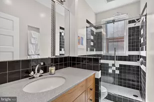 1832 Biltmore St NW, Washington, DC 20009 - Photo 12