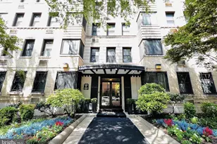 1010 25th St NW, Washington, DC 20037 - Photo 1