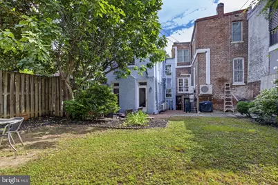 213 5th Street SE, Washington, DC 20003 - Photo 10