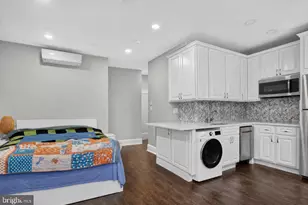 213 5th St SE, Washington, DC 20003 - Photo 30