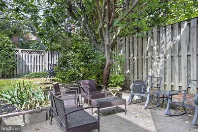 213 5th Street SE, Washington, DC 20003 - Photo 8
