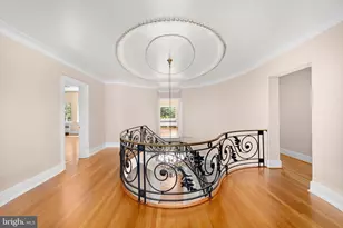 2884 Woodland Dr NW, Washington, DC 20008 - Photo 22