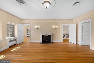 2884 Woodland Dr NW, Washington, DC 20008 - Photo 30