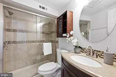 350 9th Street SE #25, Washington, DC 20003 - Photo 10