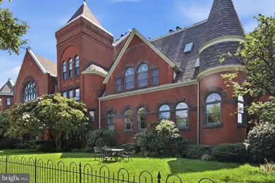 350 9th Street SE #25, Washington, DC 20003 - Photo 2