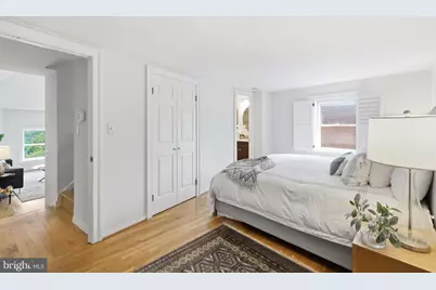350 9th Street SE #25, Washington, DC 20003 - Photo 8