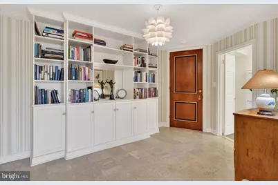 4200 Massachusetts Avenue NW #402, Washington, DC 20016 - Photo 2