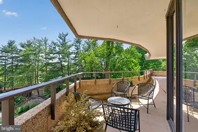 4200 Massachusetts Avenue NW #402, Washington, DC 20016 - Photo 1