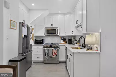 215 5th Street SE, Washington, DC 20003 - Photo 18