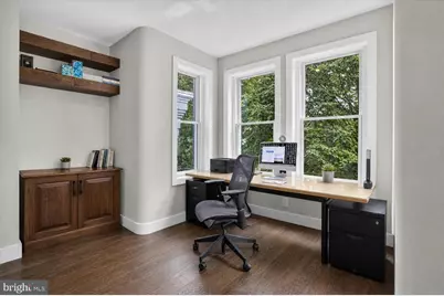 215 5th Street SE, Washington, DC 20003 - Photo 26