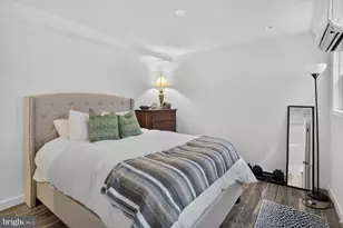 215 5th St SE, Washington, DC 20003 - Photo 10