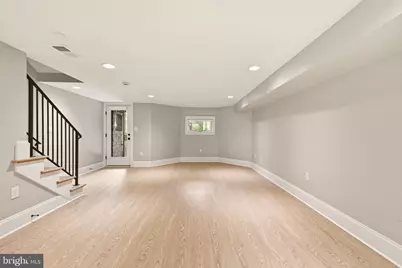 25 T Street NW, Washington, DC 20001 - Photo 22