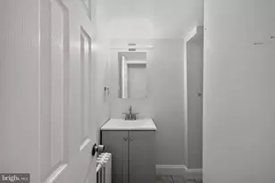 820 North Carolina Ave SE, Washington, DC 20003 - Photo 16
