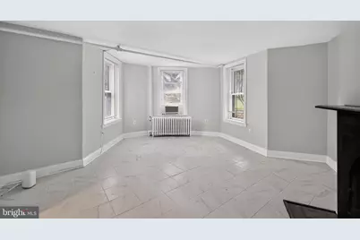 820 North Carolina Avenue SE, Washington, DC 20003 - Photo 4