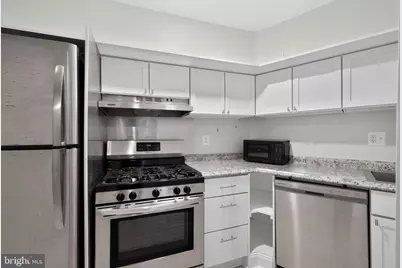 820 North Carolina Avenue SE, Washington, DC 20003 - Photo 10