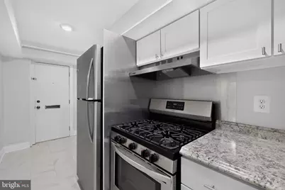 820 North Carolina Avenue SE, Washington, DC 20003 - Photo 12