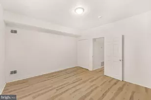 1102 K St SE, Washington, DC 20003 - Photo 20