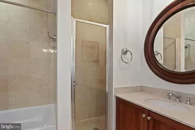 2200 17th Street NW #212, Washington, DC 20009 - Photo 18