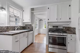 4215 Chesapeake St NW, Washington, DC 20016 - Photo 10