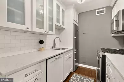 2475 Virginia Avenue NW #410, Washington, DC 20037 - Photo 4