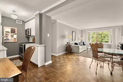 2475 Virginia Avenue NW #410, Washington, DC 20037 - Photo 2