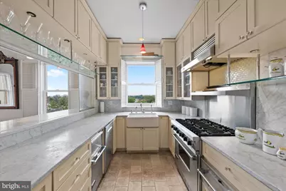 2126 Connecticut Avenue NW #74, Washington, DC 20008 - Photo 12
