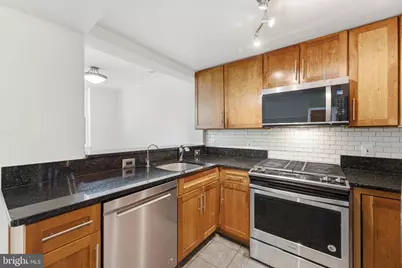 14 S Street NE #302, Washington, DC 20002 - Photo 6