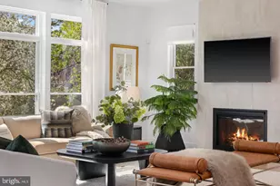 4892 MacArthur Blvd NW, Washington, DC 20007 - Photo 6