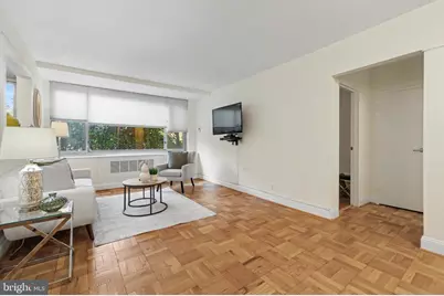 4200 Cathedral Avenue NW #403, Washington, DC 20016 - Photo 4