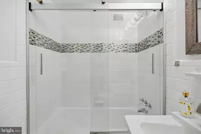 4200 Cathedral Avenue NW #403, Washington, DC 20016 - Photo 18