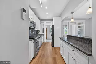 318 Varnum St NW, Washington, DC 20011 - Photo 8