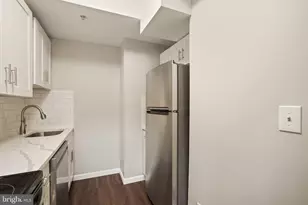 1458 Columbia Rd NW, Washington, DC 20009 - Photo 8
