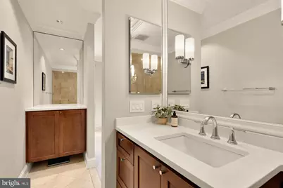 1672 Beekman Place NW #B, Washington, DC 20009 - Photo 20