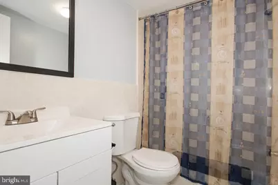 1239 Vermont NW #204, Washington, DC 20005 - Photo 18