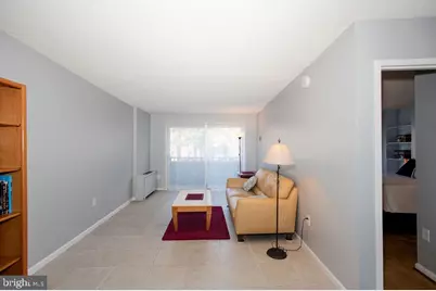 1239 Vermont NW #204, Washington, DC 20005 - Photo 10