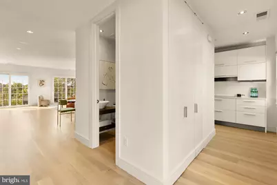 1638 Beekman Place NW #B, Washington, DC 20009 - Photo 4
