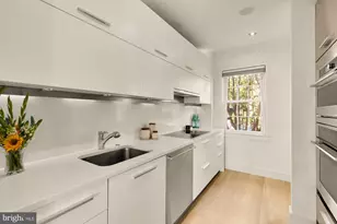 1638 Beekman Pl NW, Washington, DC 20009 - Photo 8