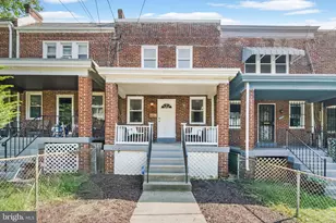 1621 R St SE, Washington, DC 20020 - Photo 1