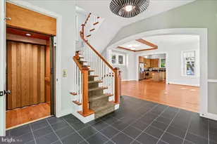 5321 43rd St NW, Washington, DC 20015 - Photo 8