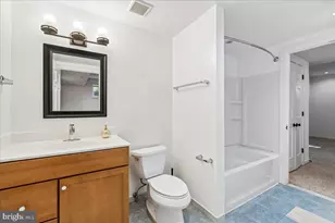 5321 43rd St NW, Washington, DC 20015 - Photo 90