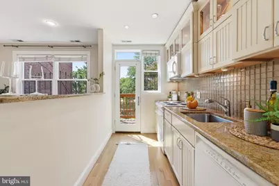 1405 East Capitol Street SE #3, Washington, DC 20003 - Photo 8