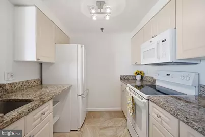 1312 Massachusetts Avenue NW #802, Washington, DC 20005 - Photo 16