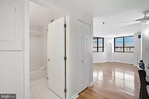 1312 Massachusetts Ave NW, Washington, DC 20005 - Photo 12