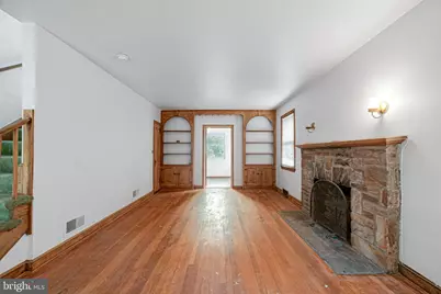 1124 45th Place SE, Washington, DC 20019 - Photo 8