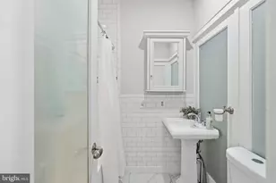 631 North Carolina Ave SE, Washington, DC 20003 - Photo 14